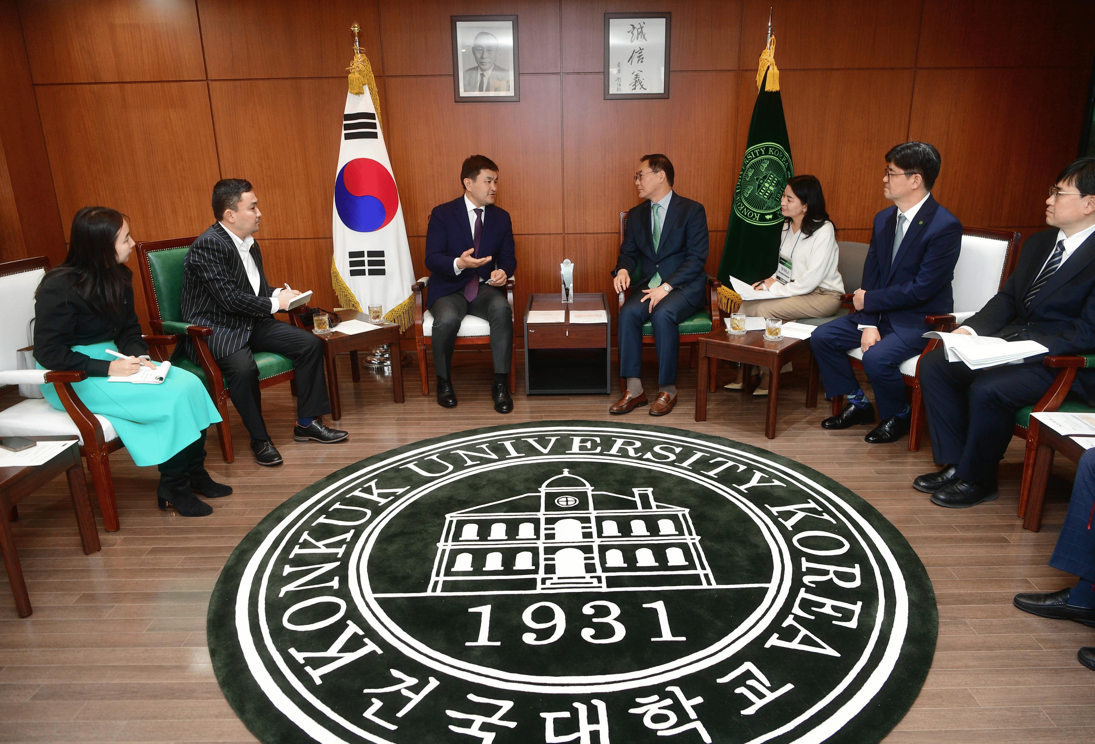 Konkuk University Hosts Sukhee Sukhbold, Ambassador of  Mongolia to Korea 대표이미지